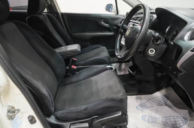 Honda Stream II с пробегом 2007 года, цена 949 000 рублей, 330000 км, компактвэн, Автокод Объявления