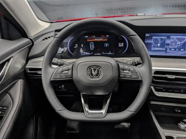 Changan CS35 Plus I Рестайлинг с пробегом 2024 года, цена 1 999 000 рублей, 6795 км, внедорожник, Автокод Объявления