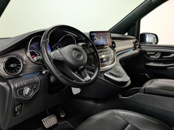 Mercedes-Benz V-Класс III (W447) Рестайлинг с пробегом 2021 года, цена 6 250 000 рублей, 144605 км, минивэн, Автокод Объявления