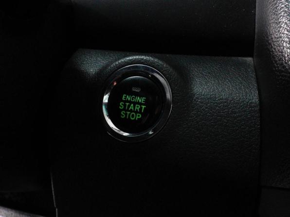 Toyota Camry VI (XV40) Рестайлинг с пробегом 2011 года, цена 1 325 000 рублей, 257981 км, седан, Автокод Объявления