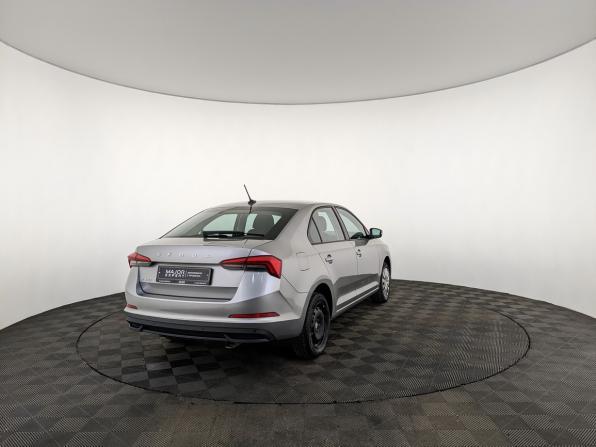 Skoda Rapid II с пробегом 2021 года, цена 1 550 000 рублей, 72302 км, лифтбек, Автокод Объявления