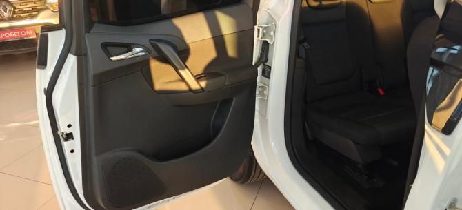 Opel Meriva B Рестайлинг с пробегом 2014 года, цена 795 000 рублей, 150000 км, минивэн, Автокод Объявления