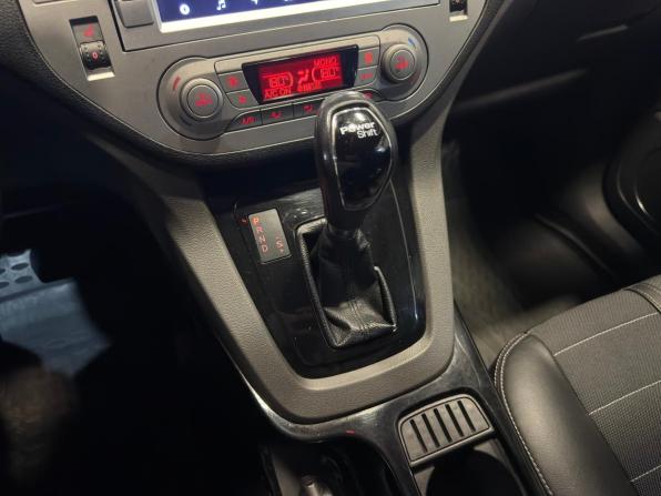 Ford Kuga I с пробегом 2012 года, цена 799 000 рублей, 215000 км, внедорожник, Автокод Объявления