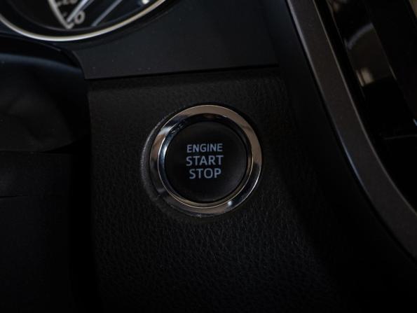 Toyota Camry VIII (XV70) Рестайлинг с пробегом 2021 года, цена 2 860 000 рублей, 135339 км, седан, Автокод Объявления