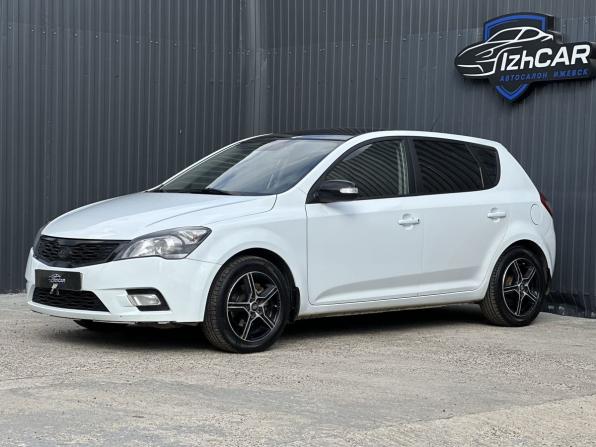 Kia Ceed I Рестайлинг с пробегом 2011 года, цена 649 000 рублей, 237800 км, хэтчбек, Автокод Объявления