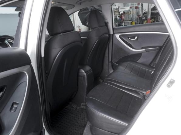 Hyundai i30 II с пробегом 2012 года, цена 899 000 рублей, 223032 км, хэтчбек, Автокод Объявления