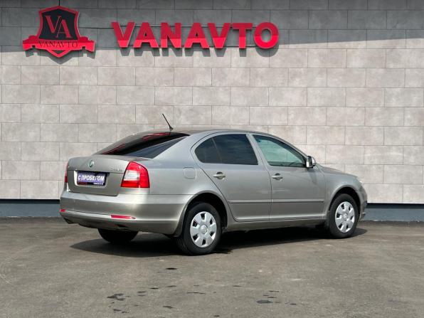 Skoda Octavia II (A5) Рестайлинг с пробегом 2012 года, цена 760 000 рублей, 246450 км, лифтбек, Автокод Объявления