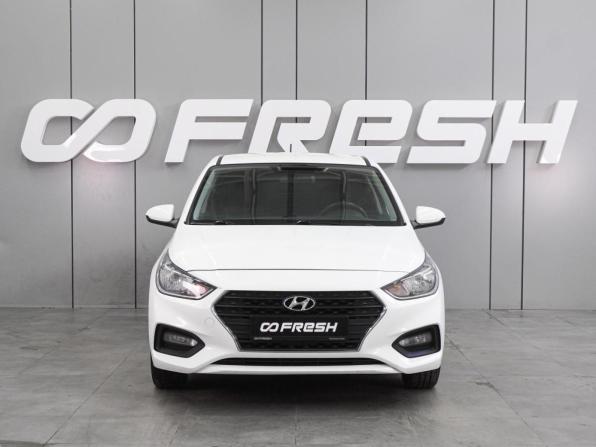 Hyundai Solaris II с пробегом 2017 года, цена 1 199 000 рублей, 66813 км, седан, Автокод Объявления