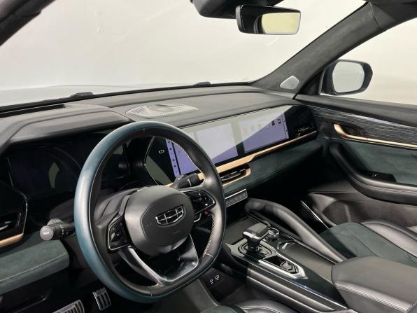 Geely Monjaro I с пробегом 2023 года, цена 2 735 000 рублей, 97550 км, внедорожник, Автокод Объявления
