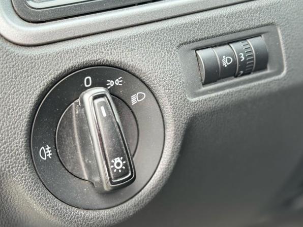 Skoda Rapid I с пробегом 2016 года, цена 869 000 рублей, 147648 км, лифтбек, Автокод Объявления