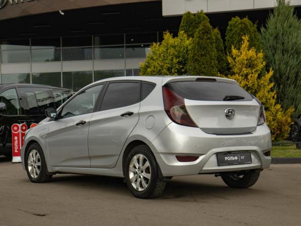 Hyundai Solaris I с пробегом 2013 года, цена 512 000 рублей, 268896 км, хэтчбек, Автокод Объявления