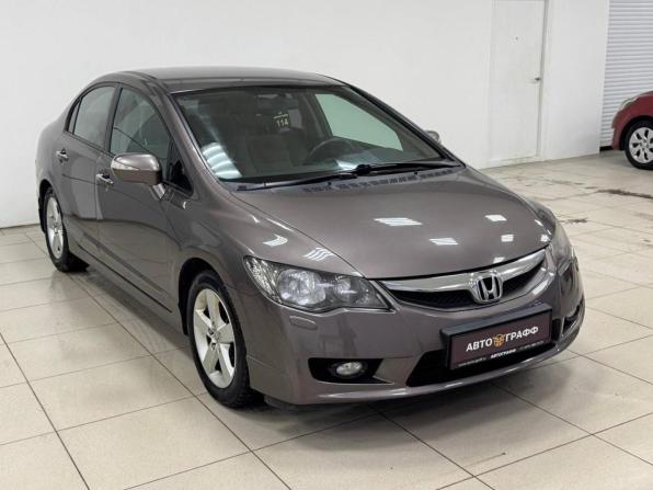 Honda Civic VIII Рестайлинг с пробегом 2010 года, цена 589 000 рублей, 162048 км, седан, Автокод Объявления