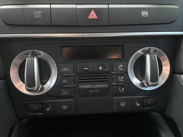 Audi A3 II (8P) Рестайлинг 2 с пробегом 2009 года, цена 595 000 рублей, 292744 км, хэтчбек, Автокод Объявления