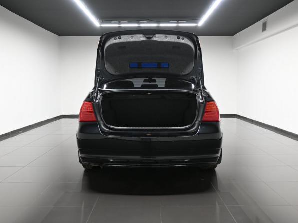 BMW 3 серии V (E90/E91/E92/E93) Рестайлинг с пробегом 2009 года, цена 1 050 000 рублей, 220123 км, седан, Автокод Объявления