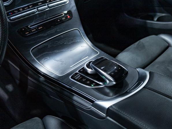 Mercedes-Benz GLC I (X253) с пробегом 2015 года, цена 3 099 700 рублей, 61528 км, внедорожник, Автокод Объявления
