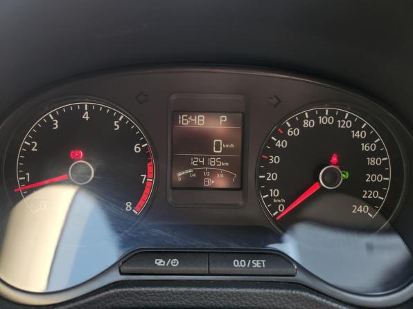 Volkswagen Polo V Рестайлинг с пробегом 2018 года, цена 1 350 000 рублей, 124000 км, седан, Автокод Объявления