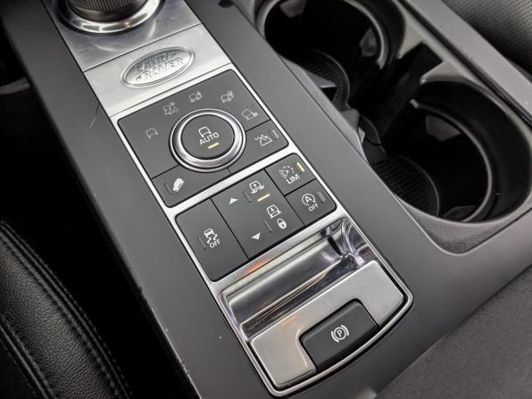 Land Rover Discovery V с пробегом 2018 года, цена 3 200 000 рублей, 182516 км, внедорожник, Автокод Объявления
