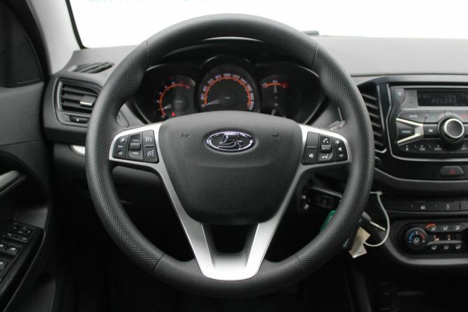 Lada (ВАЗ) Vesta I с пробегом 2021 года, цена 1 075 000 рублей, 79000 км, седан, Автокод Объявления