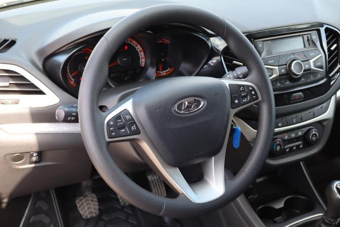 Lada (ВАЗ) Vesta I с пробегом 2020 года, цена 1 079 000 рублей, 103000 км, универсал, Автокод Объявления