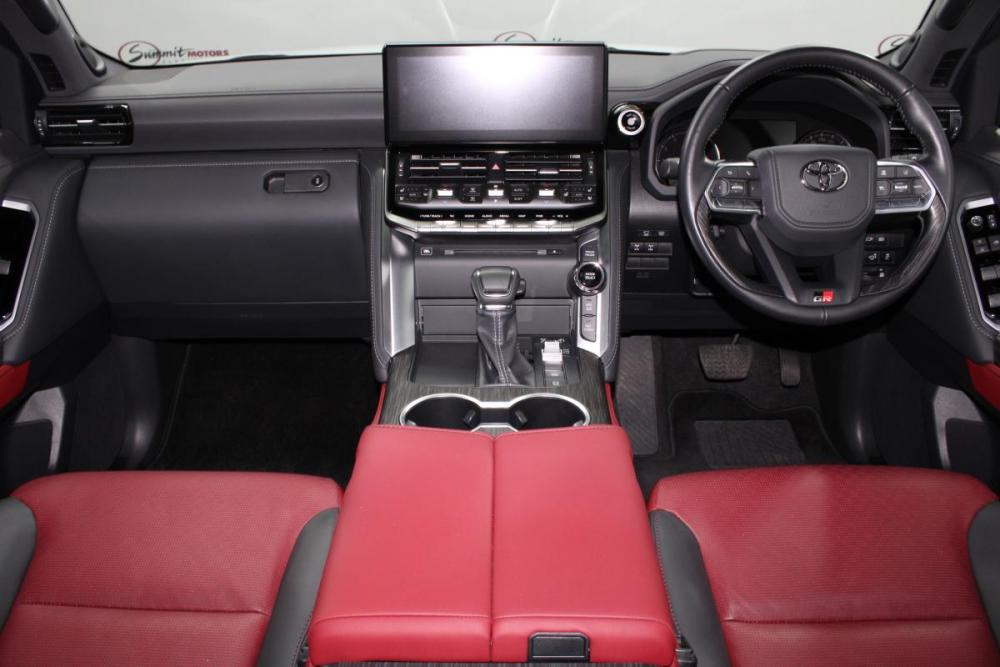 Toyota Land Cruiser 300 Series Владивосток  - изображение 17