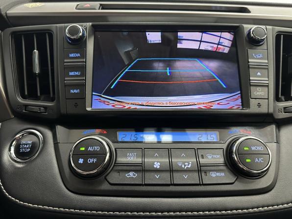 Toyota RAV4 IV (XA40) Рестайлинг с пробегом 2018 года, цена 2 644 990 рублей, 95418 км, внедорожник, Автокод Объявления