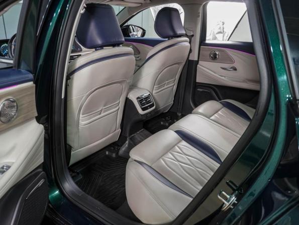 Chery Arrizo 8 с пробегом 2023 года, цена 2 099 000 рублей, 64061 км, седан, Автокод Объявления