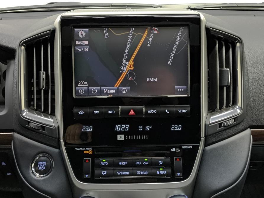 Toyota Land Cruiser 200 Series Рестайлинг 2 Москва  - изображение 17