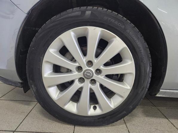 Opel Astra J с пробегом 2010 года, цена 481 000 рублей, 233462 км, хэтчбек, Автокод Объявления