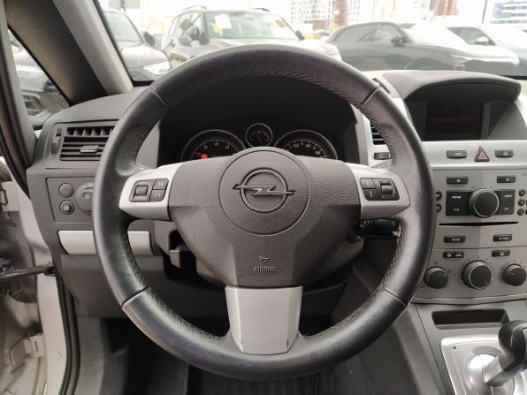 Opel Zafira B Рестайлинг с пробегом 2011 года, цена 550 000 рублей, 285000 км, компактвэн, Автокод Объявления