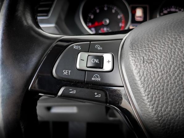 Volkswagen Tiguan II с пробегом 2017 года, цена 1 850 000 рублей, 182181 км, внедорожник, Автокод Объявления