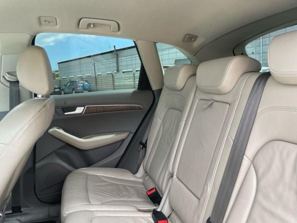 Audi Q5 I (8R) с пробегом 2011 года, цена 1 370 000 рублей, 177600 км, внедорожник, Автокод Объявления