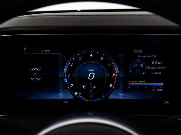 Mercedes-Benz E-Класс V (W213 S213 C238) с пробегом 2019 года, цена 2 825 000 рублей, 171869 км, седан, Автокод Объявления