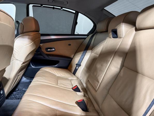 BMW 5 серии V (E60/E61) Рестайлинг с пробегом 2007 года, цена 1 550 000 рублей, 294000 км, седан, Автокод Объявления