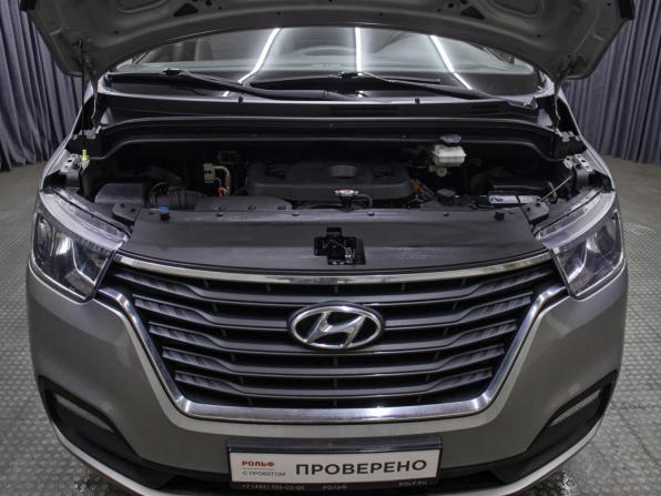 Hyundai Grand Starex I Рестайлинг 2 с пробегом 2019 года, цена 3 998 000 рублей, 89405 км, минивэн, Автокод Объявления