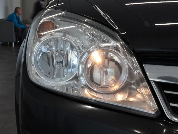 Opel Astra H Рестайлинг с пробегом 2012 года, цена 599 000 рублей, 171745 км, хэтчбек, Автокод Объявления