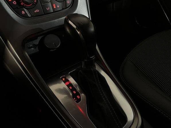 Opel Astra J с пробегом 2012 года, цена 699 900 рублей, 207367 км, универсал, Автокод Объявления