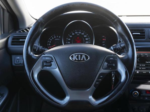 Kia Rio III Рестайлинг с пробегом 2017 года, цена 1 149 000 рублей, 128555 км, седан, Автокод Объявления