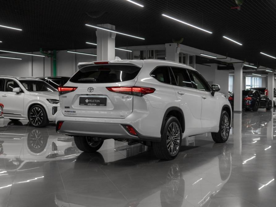 Toyota Highlander IV (XU70) Москва  - изображение 5