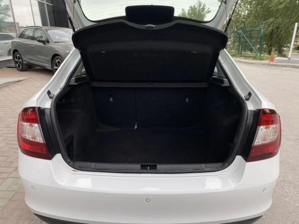 Skoda Rapid I Рестайлинг с пробегом 2019 года, цена 1 366 000 рублей, 91421 км, лифтбек, Автокод Объявления
