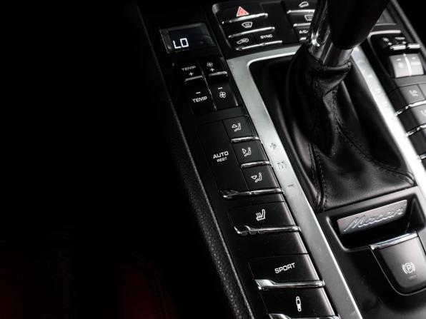 Porsche Macan I с пробегом 2017 года, цена 3 759 000 рублей, 78233 км, внедорожник, Автокод Объявления