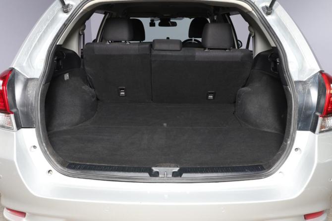 Toyota Corolla XI (E160 E170) Рестайлинг 2 с пробегом 2018 года, цена 1 559 000 рублей, 72121 км, универсал, Автокод Объявления