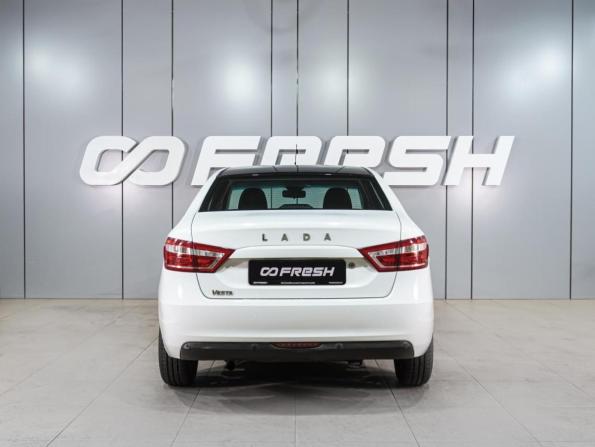 Lada (ВАЗ) Vesta I с пробегом 2017 года, цена 729 000 рублей, 181276 км, седан, Автокод Объявления