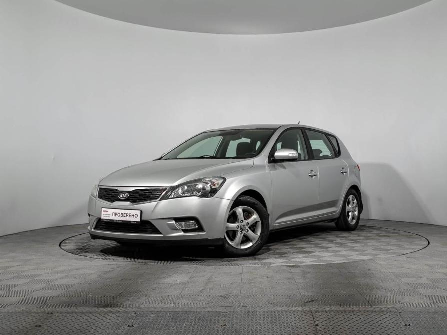 Kia Ceed I Рестайлинг Санкт-Петербург  - изображение 1