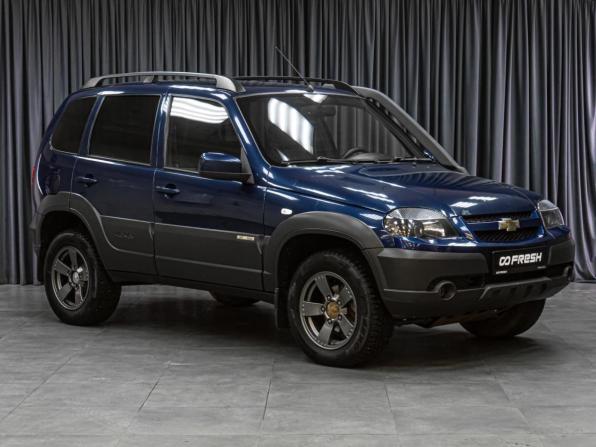 Chevrolet Niva I Рестайлинг с пробегом 2017 года, цена 699 000 рублей, 126191 км, внедорожник, Автокод Объявления