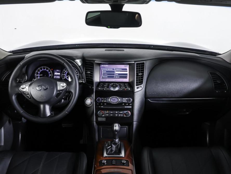 Infiniti QX70 Москва  - изображение 14