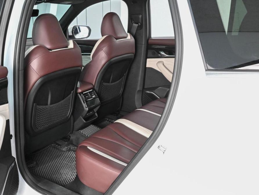 Geely Monjaro I Ростов-на-Дону  - изображение 11