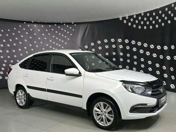 Lada (ВАЗ) Granta I Рестайлинг с пробегом 2023 года, цена 795 000 рублей, 57297 км, лифтбек, Автокод Объявления