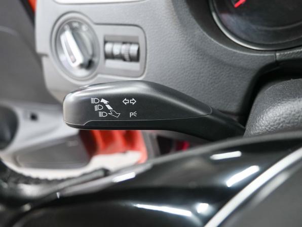 Volkswagen Polo V Рестайлинг с пробегом 2016 года, цена 1 229 900 рублей, 148000 км, седан, Автокод Объявления