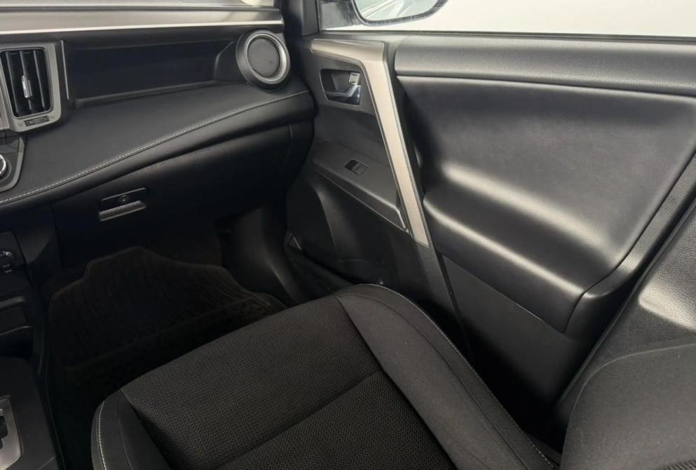 Toyota RAV4 IV (XA40) Рестайлинг Киров  - изображение 13