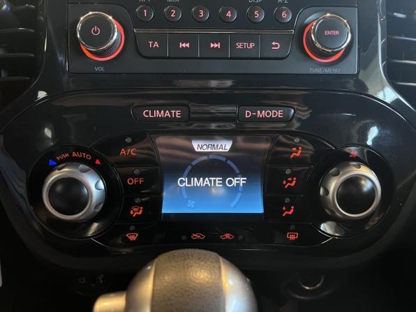 Nissan Juke I с пробегом 2012 года, цена 1 025 000 рублей, 129416 км, внедорожник, Автокод Объявления
